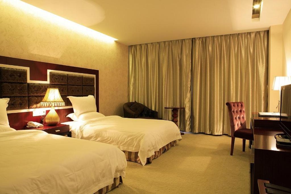 قوانغتشو Yunhai International Hotel الغرفة الصورة